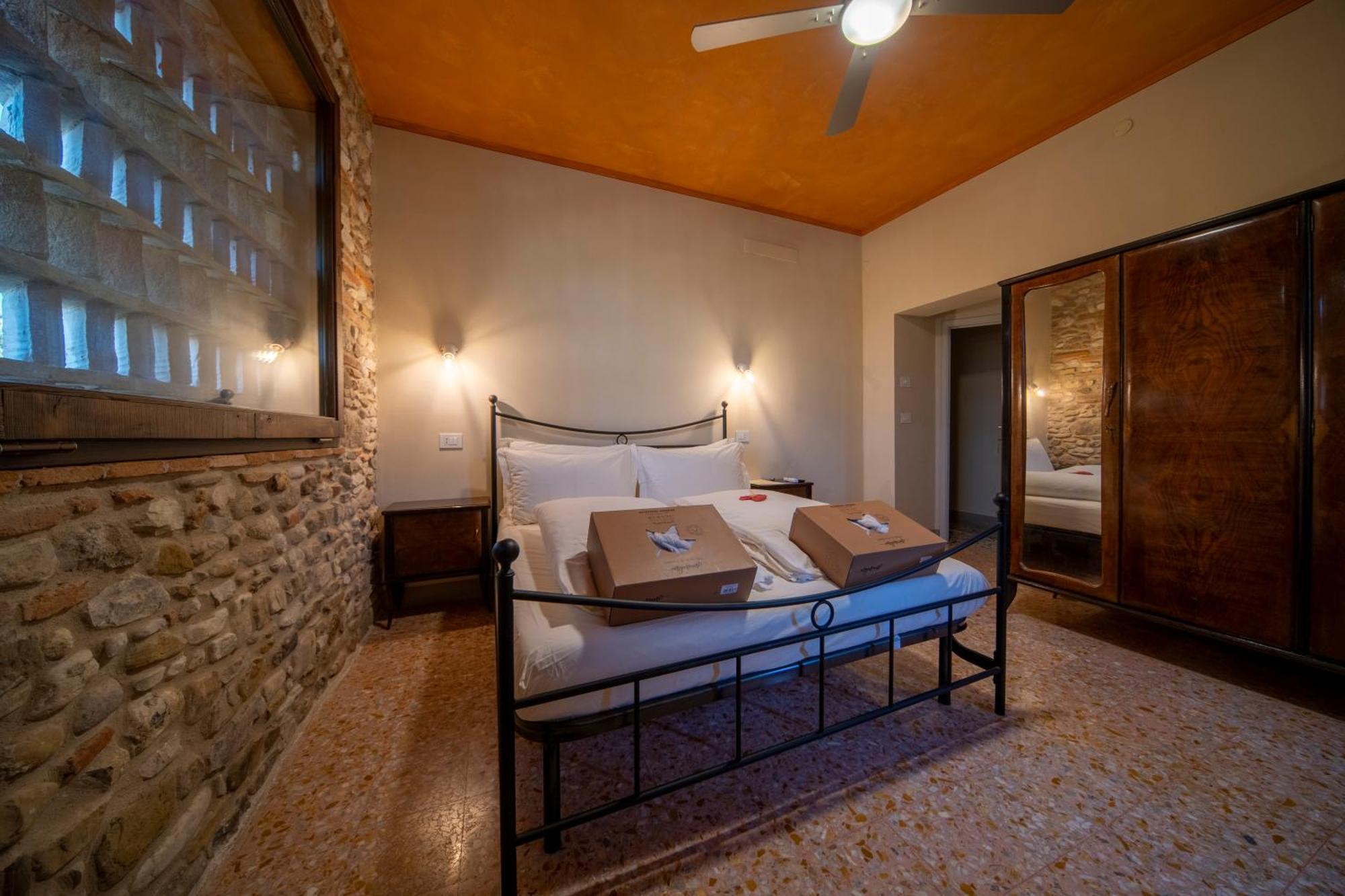 Agriturismo Podere Tovari Anghiari Luaran gambar