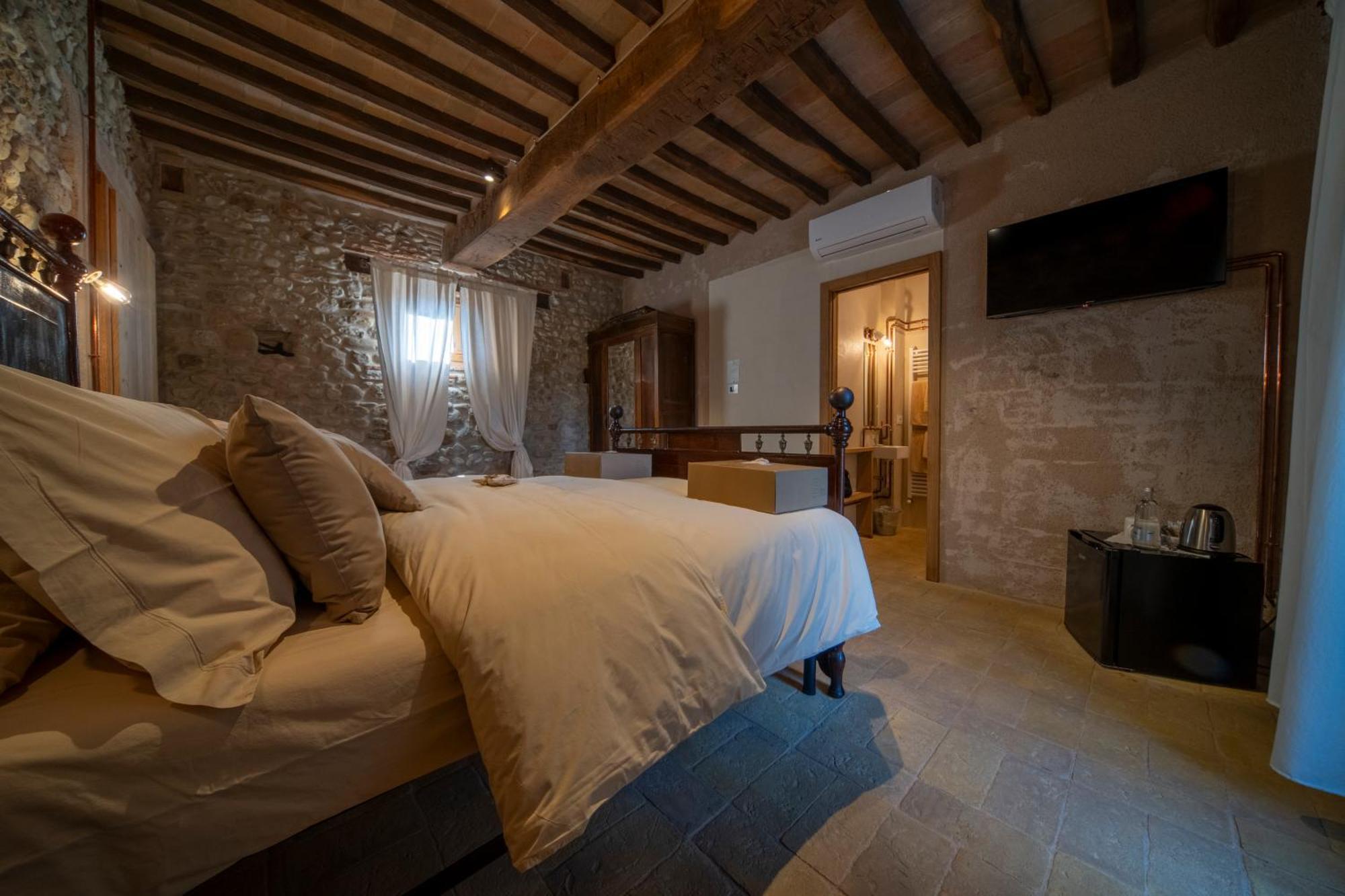 Agriturismo Podere Tovari Anghiari Luaran gambar