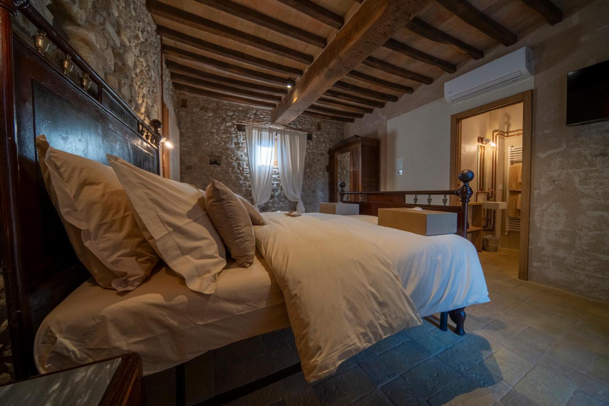 Agriturismo Podere Tovari Anghiari Luaran gambar