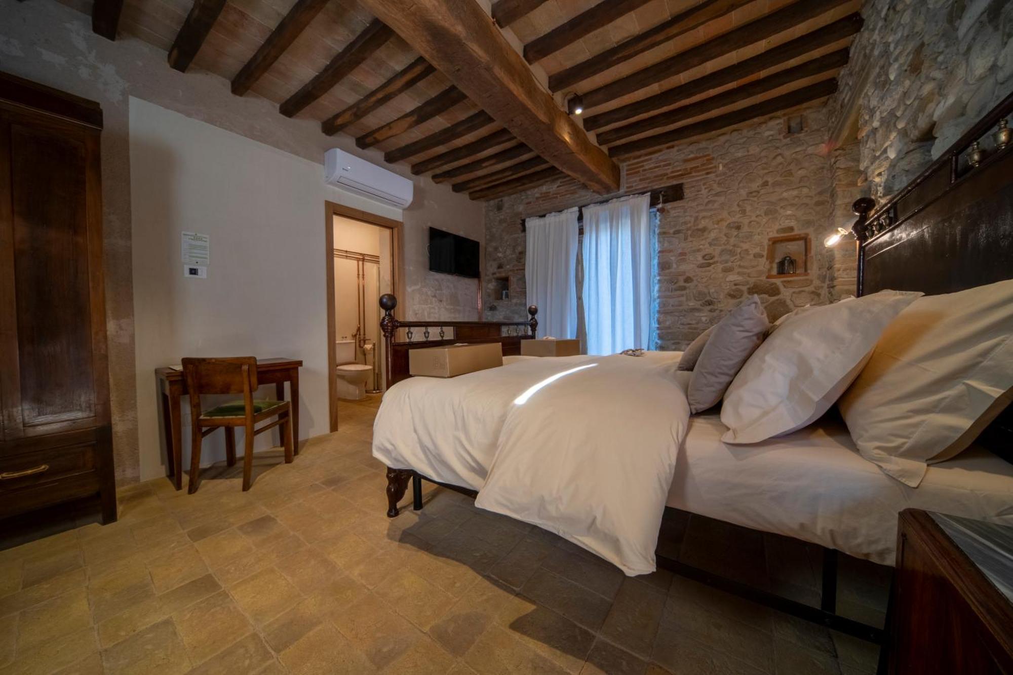 Agriturismo Podere Tovari Anghiari Luaran gambar