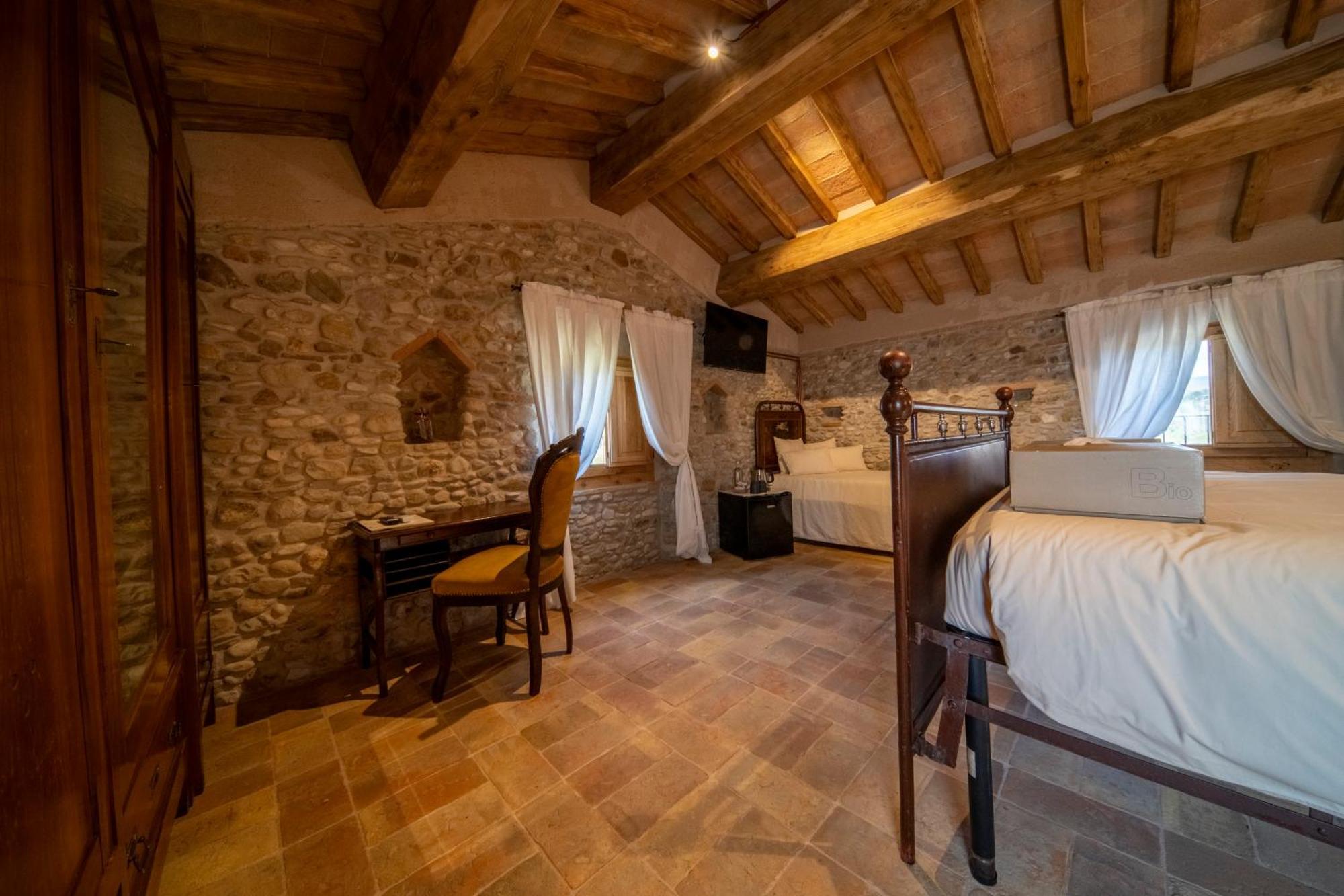 Agriturismo Podere Tovari Anghiari Luaran gambar
