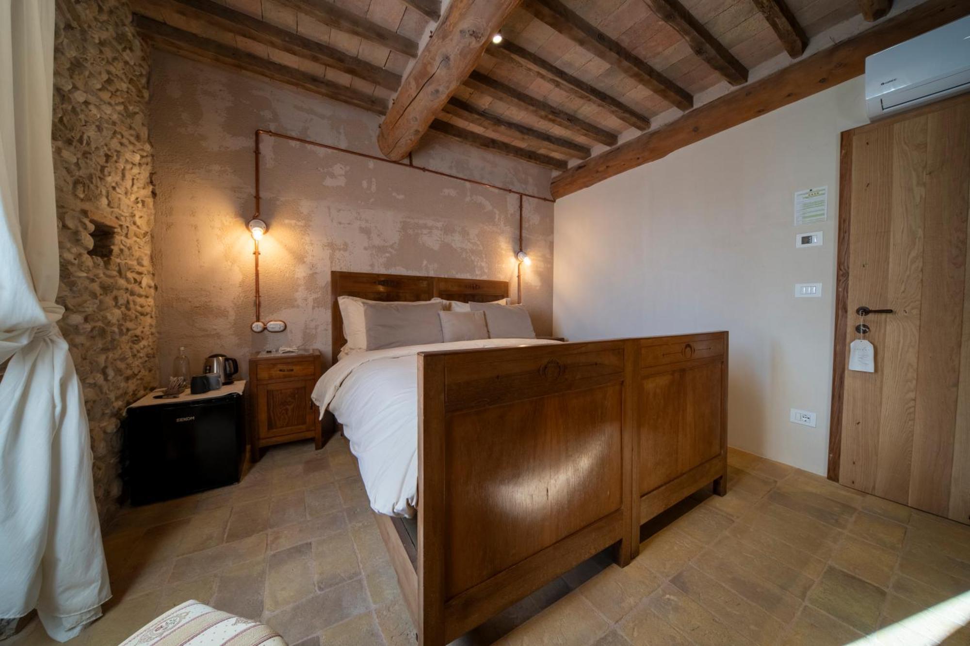 Agriturismo Podere Tovari Anghiari Luaran gambar