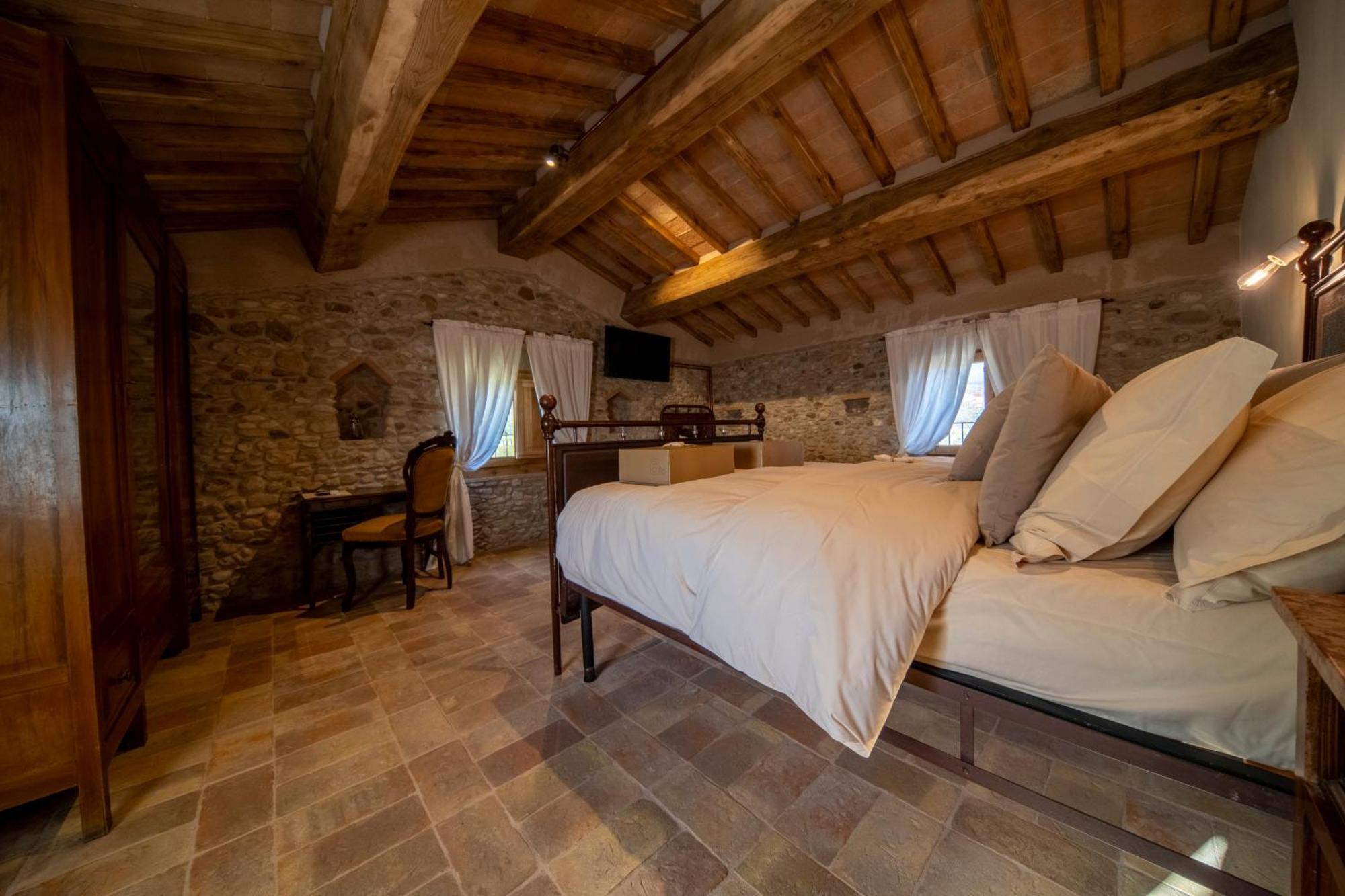Agriturismo Podere Tovari Anghiari Luaran gambar