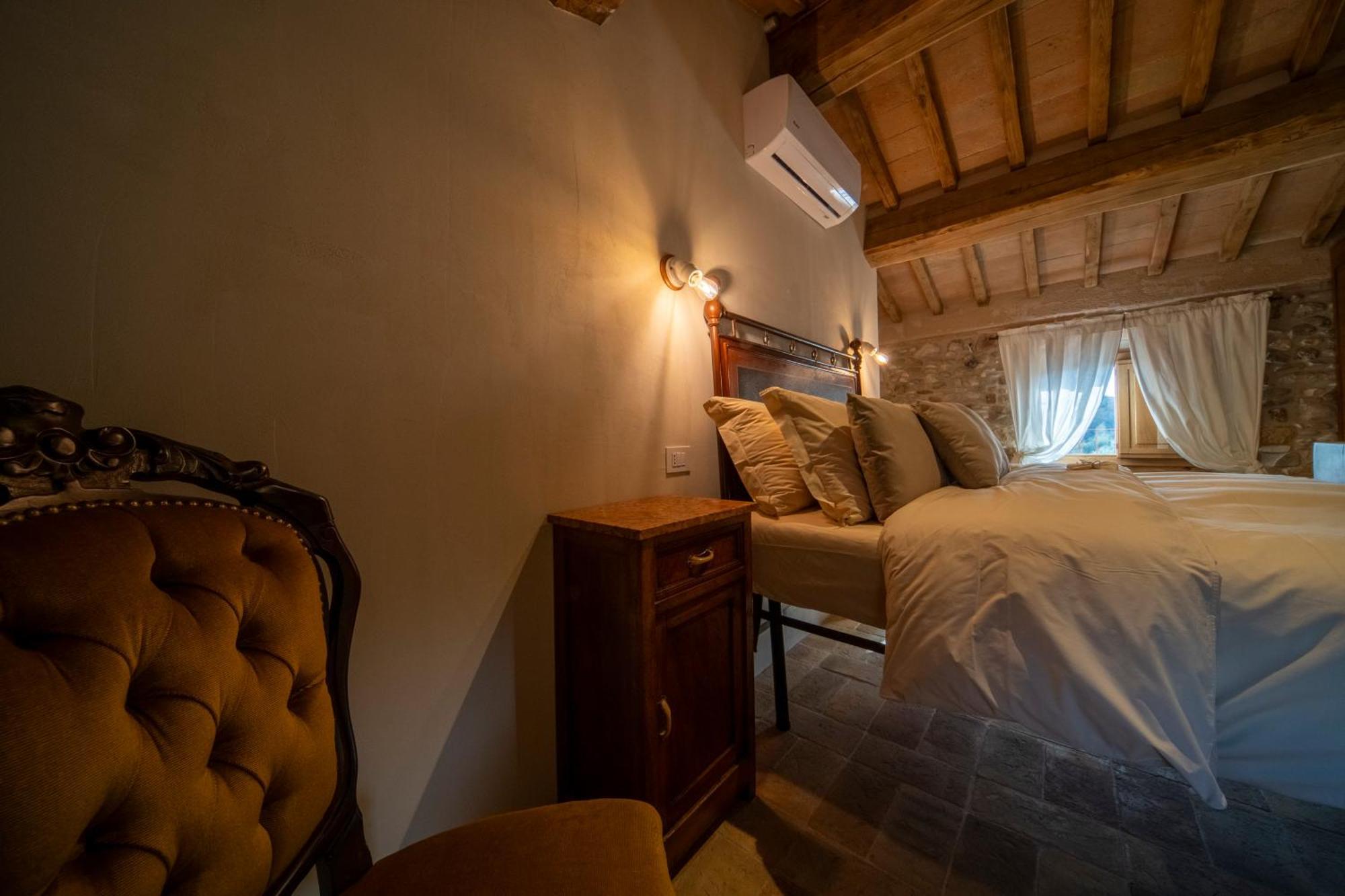 Agriturismo Podere Tovari Anghiari Luaran gambar