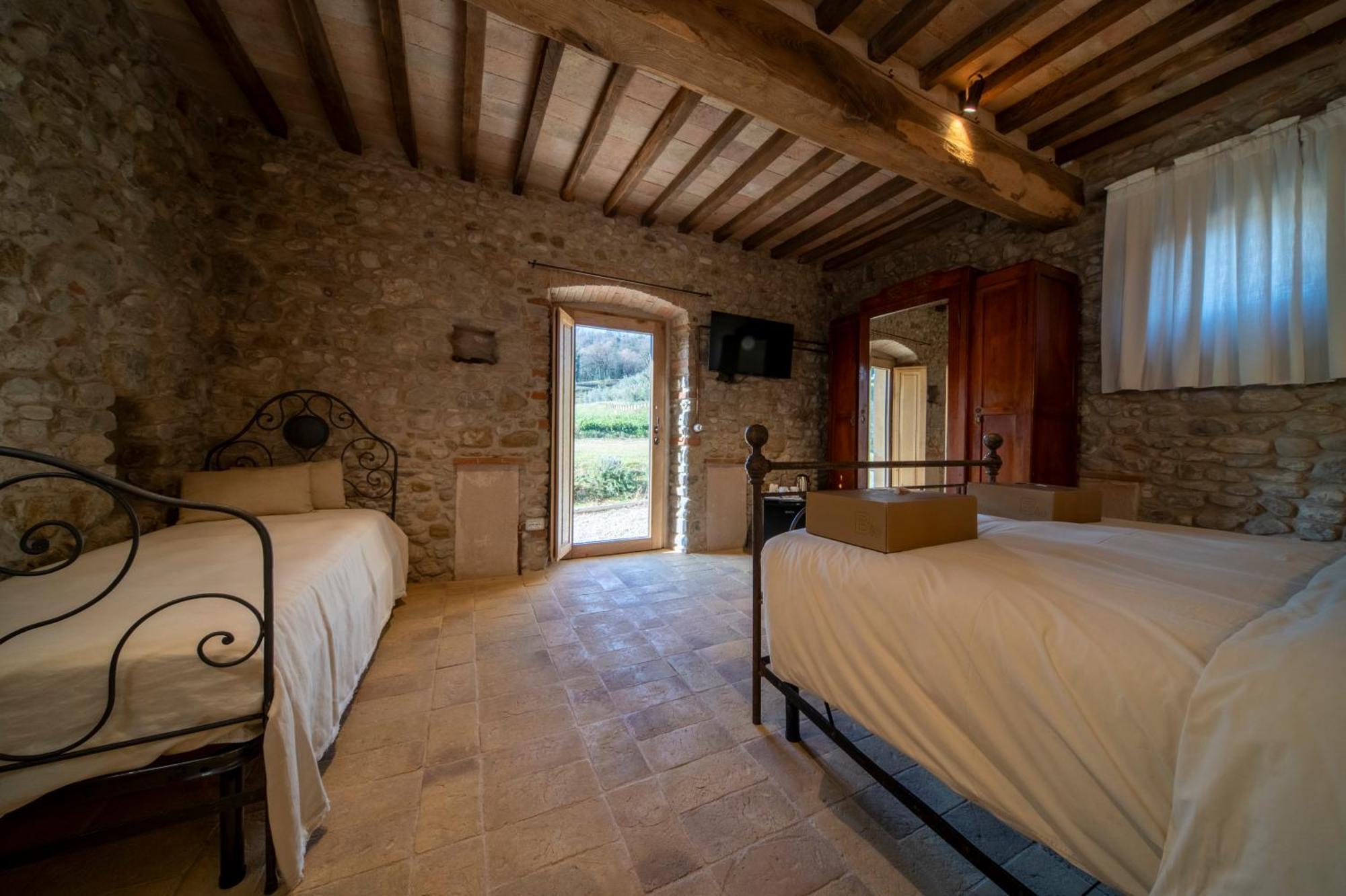 Agriturismo Podere Tovari Anghiari Luaran gambar