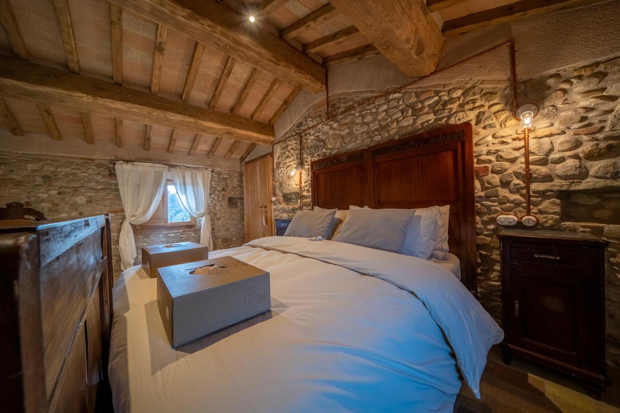 Agriturismo Podere Tovari Anghiari Luaran gambar